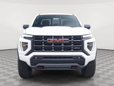 New 2026 GMC Canyon AT4 w/ AT4 Premium Package AWD/4WD image 10