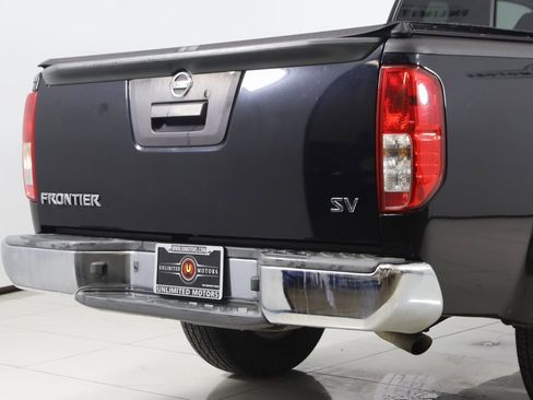 Used 2015 Nissan Frontier SV image 33