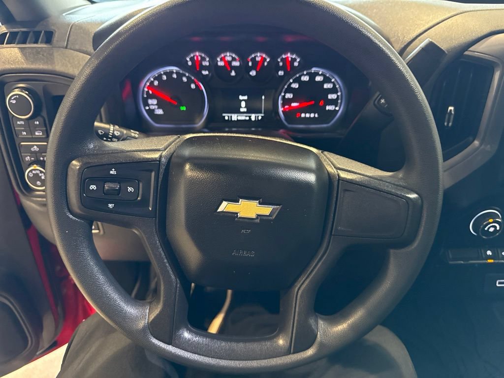 Used 2020 Chevrolet Silverado 1500 Custom w/ Custom Value Package AWD/4WD image 29