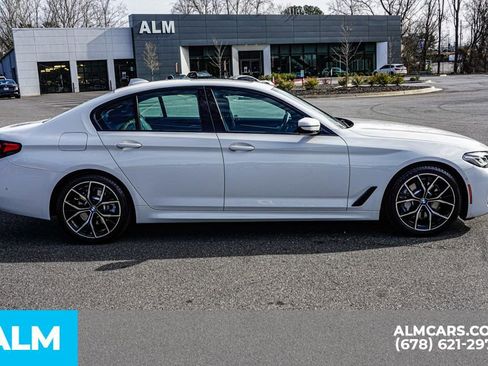 Used 2023 BMW 530i xDrive w/ M Sport Package image 9