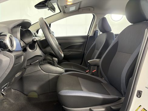 Certified 2025 Nissan Versa SV w/ Trunk Package FWD image 6