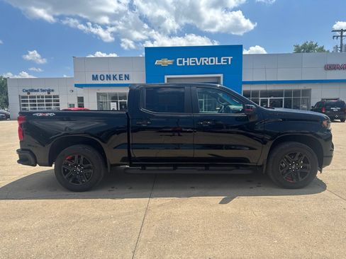 New 2026 Chevrolet Silverado 1500 RST w/ Redline Edition AWD/4WD image 2
