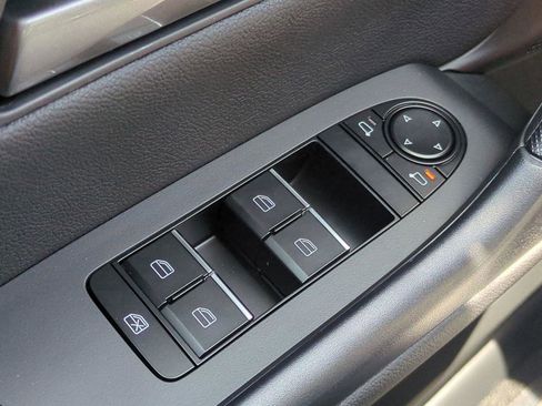 Certified 2025 MAZDA CX-50 AWD 2.5 Hybrid w/ Premium Pkg image 18