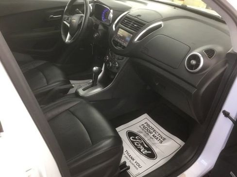 Used 2015 Chevrolet Trax LTZ AWD/4WD image 13