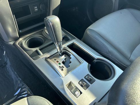 Used 2019 Toyota 4Runner SR5 Premium image 20