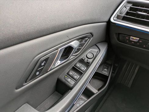 Used 2024 BMW 330i xDrive Sedan image 15