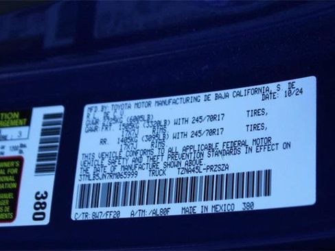 Certified 2024 Toyota Tacoma SR5 image 17