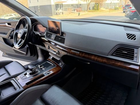Used 2018 Audi Q5 2.0T Premium Plus image 24