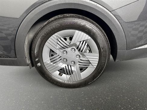 Certified 2025 Kia K4 FWD image 28