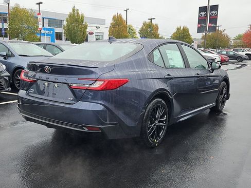 New 2026 Toyota Camry SE image 2