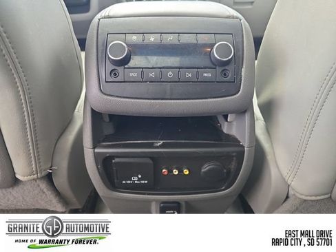 Used 2017 Buick Enclave Premium w/ Experience Buick Package FWD image 36