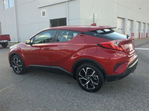 Certified 2021 Toyota C-HR XLE image 6