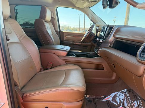 Used 2024 RAM 2500 Limited image 23