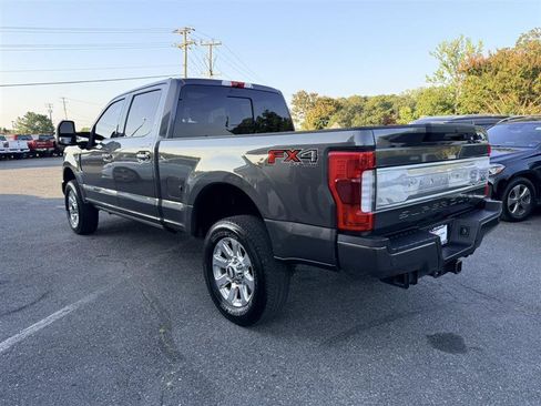 Used 2018 Ford F250 Platinum w/ Platinum Ultimate Package AWD/4WD image 7