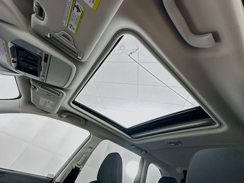 Used 2019 Subaru Forester Premium image 26