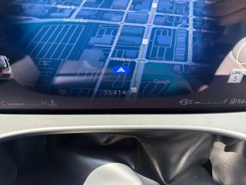Certified 2025 Lincoln Aviator AWD image 19