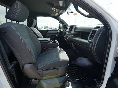 Used 2023 RAM 2500 Tradesman RWD image 28