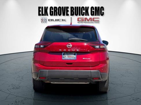 Used 2024 Nissan Rogue SV AWD/4WD image 5
