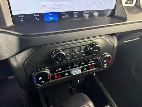 Used 2025 Ford Bronco Big Bend image 17