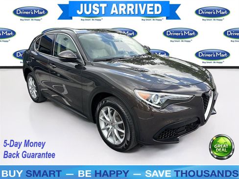 Used 2019 Alfa Romeo Stelvio Ti Lusso w/ Quick Order Package 22X Lusso image 1