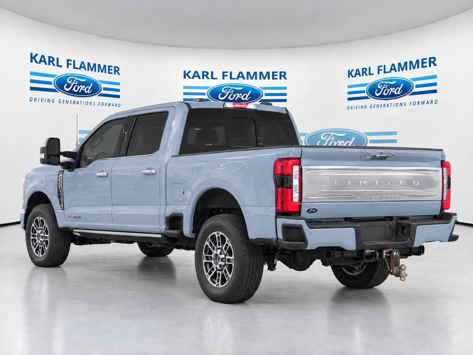 Used 2024 Ford F350 Limited w/ FX4 Off-Road Package AWD/4WD image 5