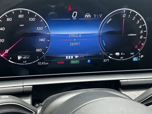 Used 2024 Mercedes-Benz GLE 450e 4MATIC image 30