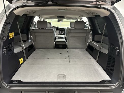 Used 2010 Toyota Sequoia Platinum AWD/4WD image 18
