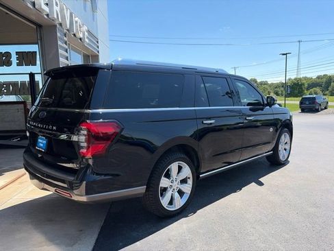 Used 2023 Ford Expedition Max King Ranch AWD/4WD image 3