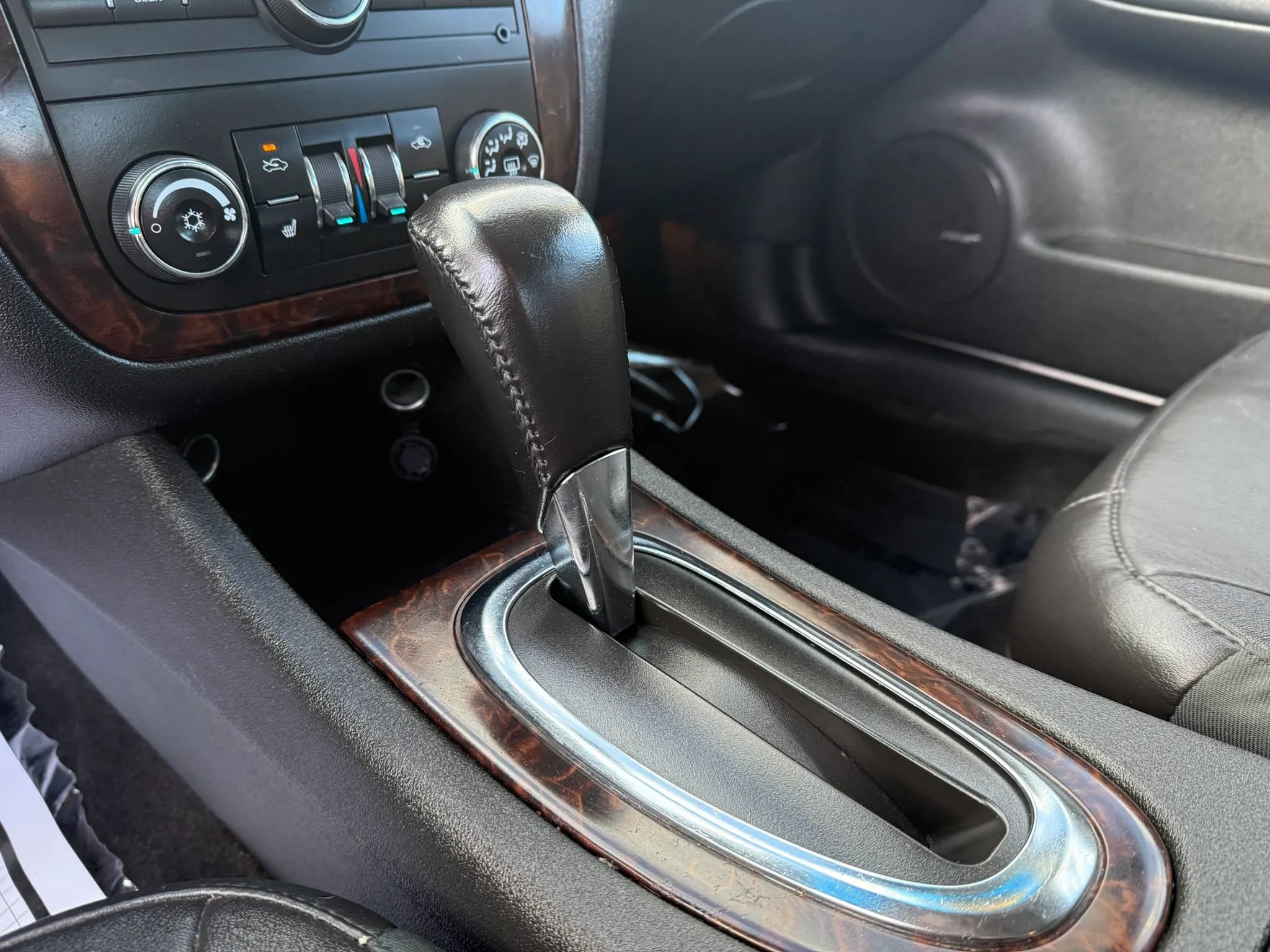 Used 2013 Chevrolet Impala LTZ FWD image 22