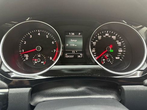 Used 2017 Volkswagen Jetta SEL image 14