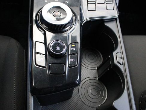 Used 2023 Kia Sportage LX image 38