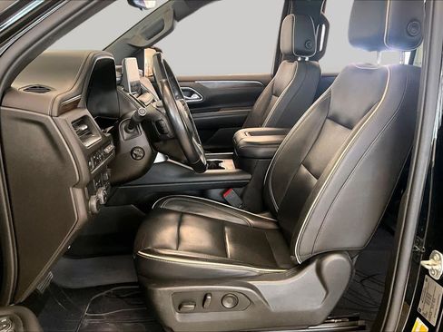 Used 2021 Chevrolet Tahoe Premier w/ Premium Package RWD image 7