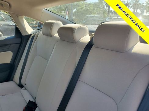 Used 2024 Honda Civic LX image 12