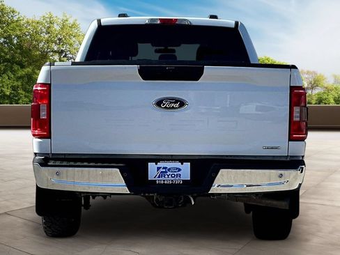 Used 2021 Ford F150 XLT AWD/4WD image 4