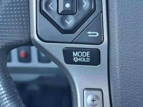 Used 2014 Toyota Tacoma 4x4 Double Cab w/ SR5 Package image 34