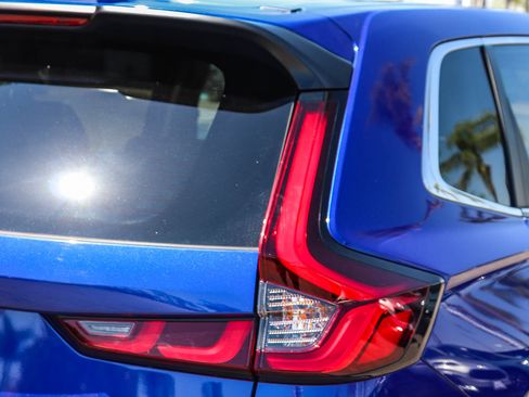 Certified 2025 Honda CR-V EX-L image 9