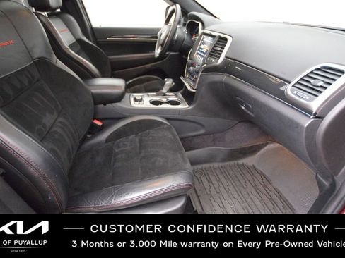 Used 2018 Jeep Grand Cherokee Trailhawk image 16