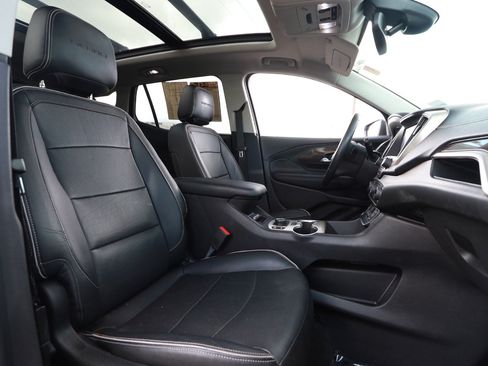 Used 2020 GMC Terrain Denali w/ Denali Premium Package AWD/4WD image 28