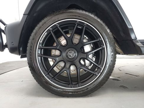 Certified 2025 Mercedes-Benz G 63 AMG 4MATIC image 39