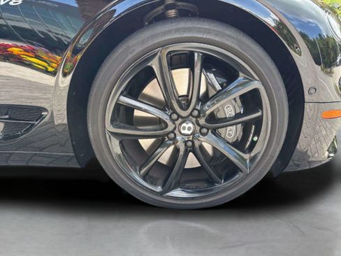 Certified 2022 Bentley Continental GT AWD/4WD image 25