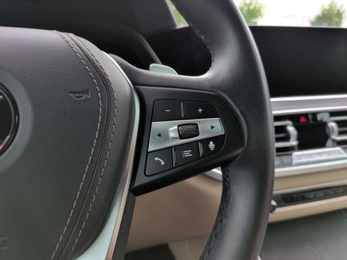Used 2022 BMW X5 xDrive40i w/ Premium Package AWD/4WD image 24