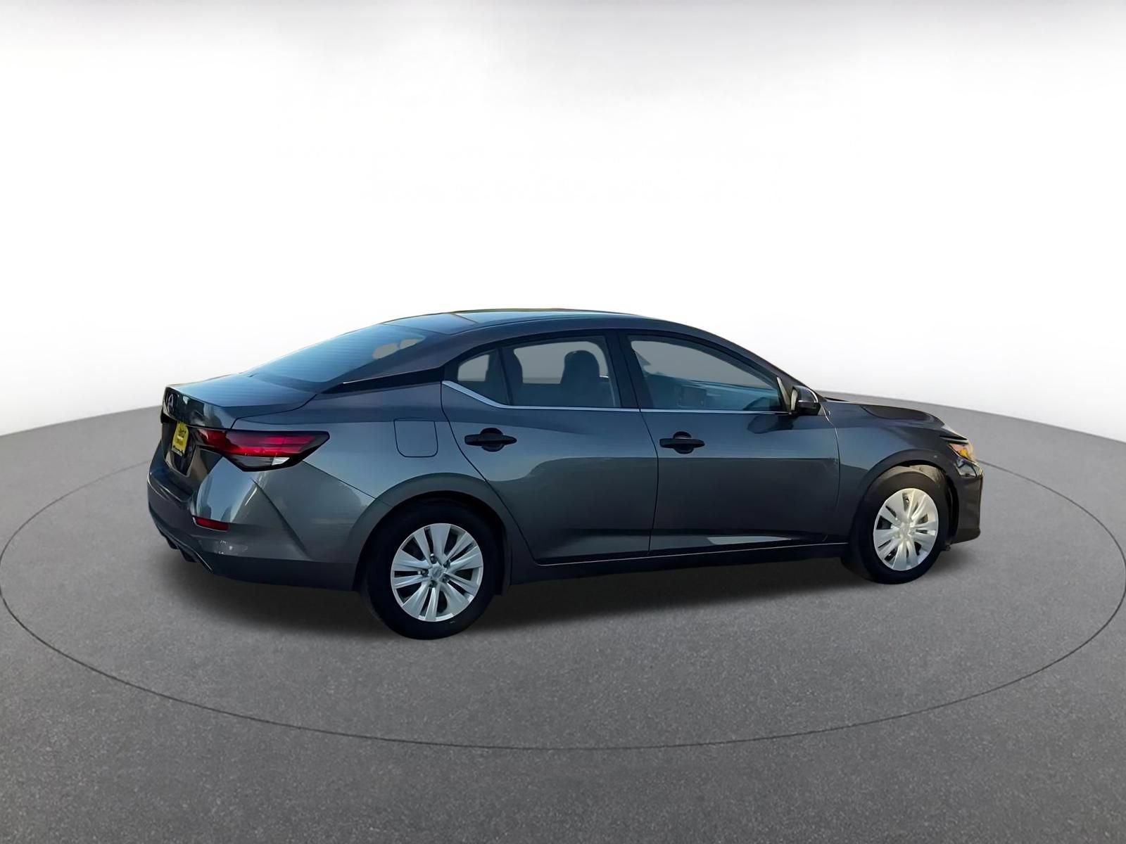 Used 2025 Nissan Sentra S FWD image 14