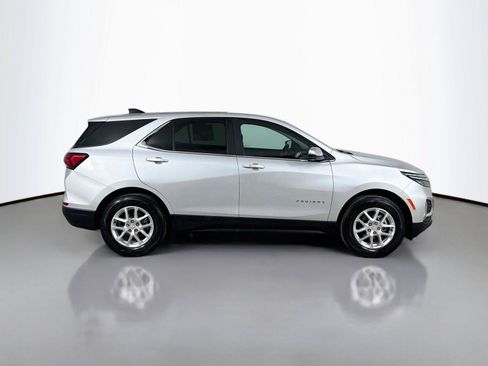 Used 2022 Chevrolet Equinox LT AWD/4WD image 10