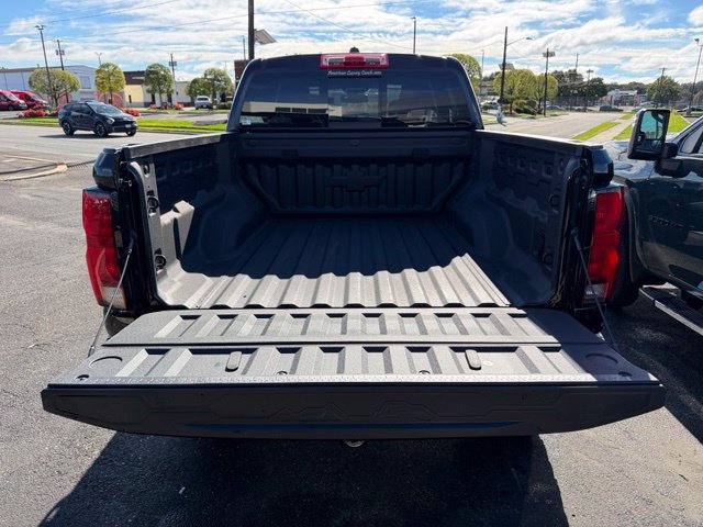 New 2026 Chevrolet Colorado Z71 w/ Z71 Convenience Package 2 AWD/4WD image 12