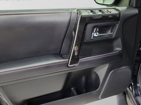 Certified 2019 Toyota 4Runner TRD Off-Road image 12