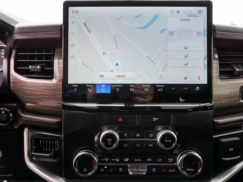Used 2022 Ford Expedition Max Limited image 20