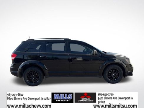 Used 2020 Dodge Journey SE w/ SE Popular Equipment Group FWD image 4