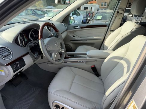 Used 2012 Mercedes-Benz GL 450 4MATIC image 7