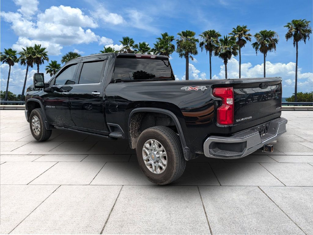 Used 2024 Chevrolet Silverado 2500 LTZ AWD/4WD image 6