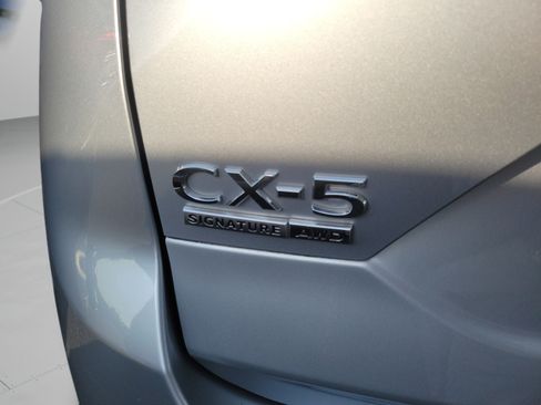 Used 2021 MAZDA CX-5 Signature AWD/4WD image 21